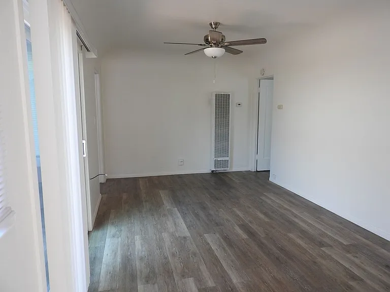 5117 Cape May Ave #23 — Photo 23
