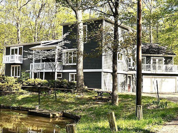 2nd image of 8085 Manitou Dr