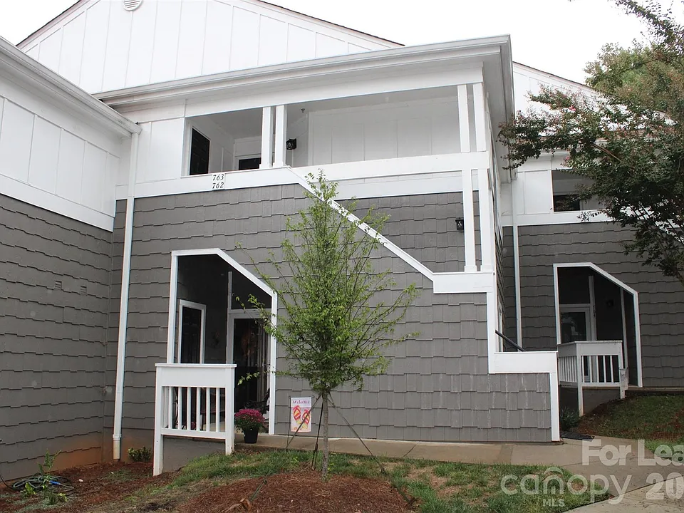 763 Southwest Dr
