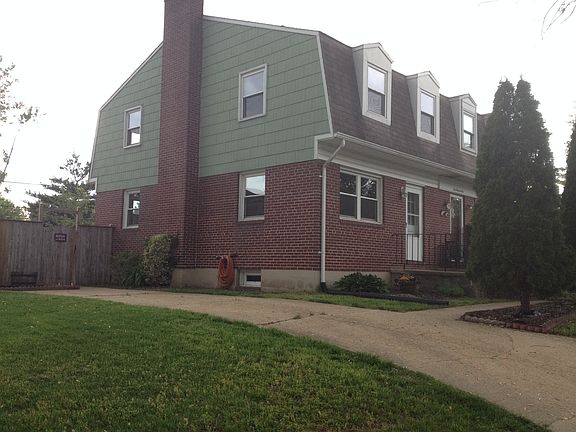 3rd image of 1012 Cayer Dr