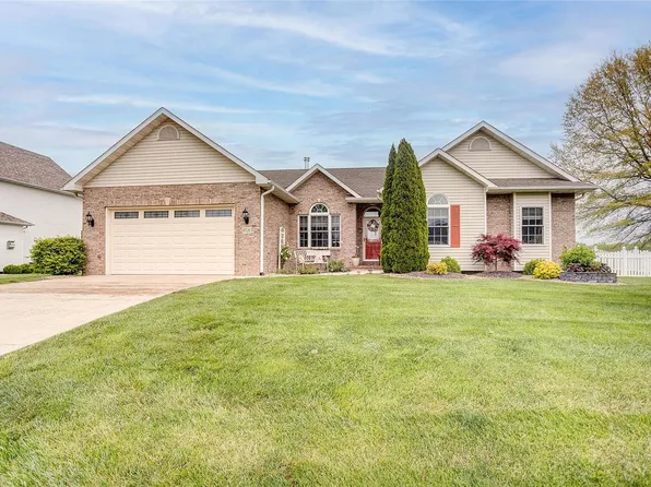 8728 Wildewood Dr, Worden, IL 62097