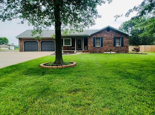 6819 Henze Rd, Evansville, IN 47720