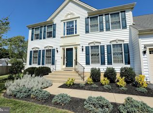 2700 Whistling Ct, Waldorf, MD