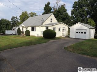 12194 Old Main Rd, Silver Creek, NY 14136