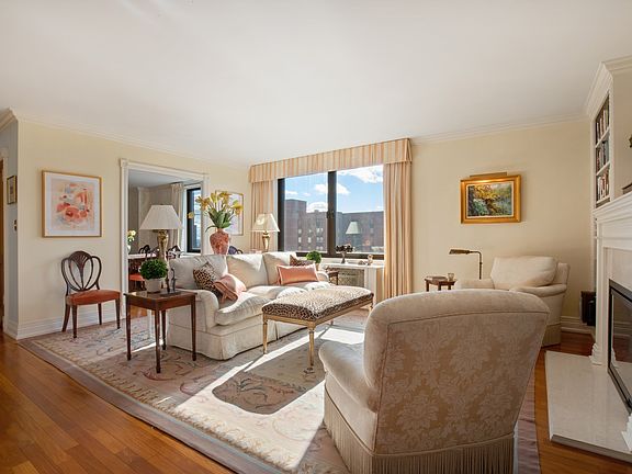 2nd image of 1623 3rd Ave APT 28K