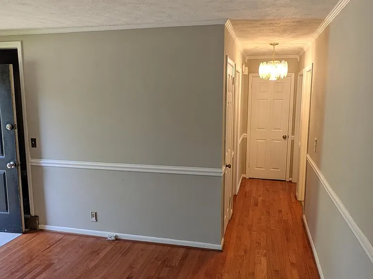 1010 Halcyon Ave — Photo 3