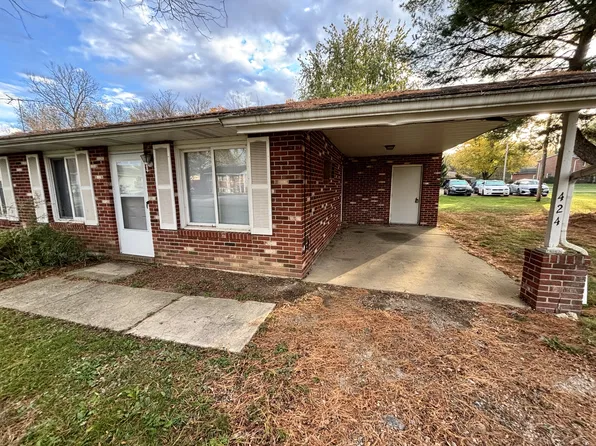 422-424 Brookfield St, Louisville, OH 44641