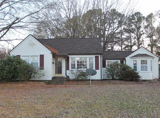 628 E Main St, Dresden, TN 38225