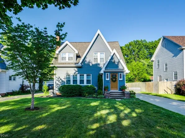 449 Roslyn Ave, Akron, OH 44320