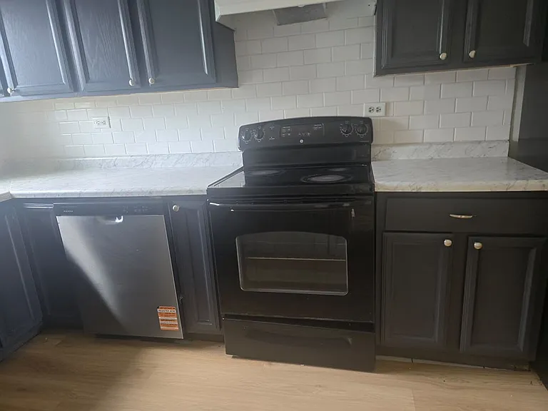 5539 Delmonte Dr — Photo 7
