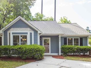 104 Shady Ct, Cary, NC 27513