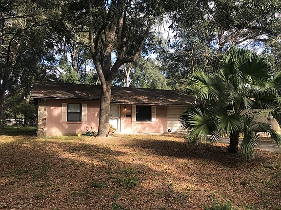2nd image of 2535 NE 49th St