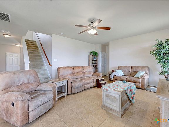 5th image of 2102 Terry Dr