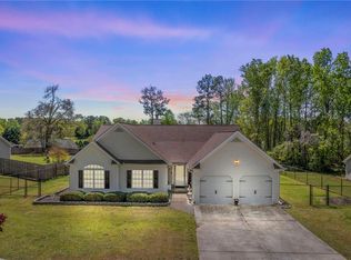 244 Hampton Oaks Cir, Villa Rica, GA 30180