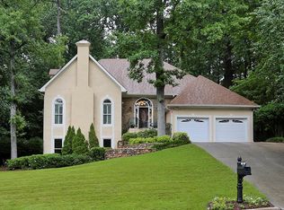 165 River Run, Roswell, GA 30075