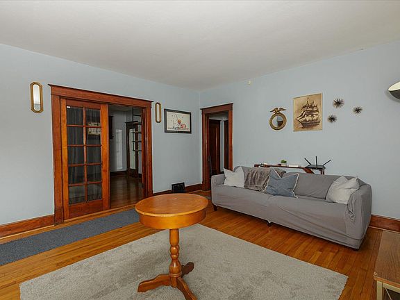 4th image of 6045 Juniata St