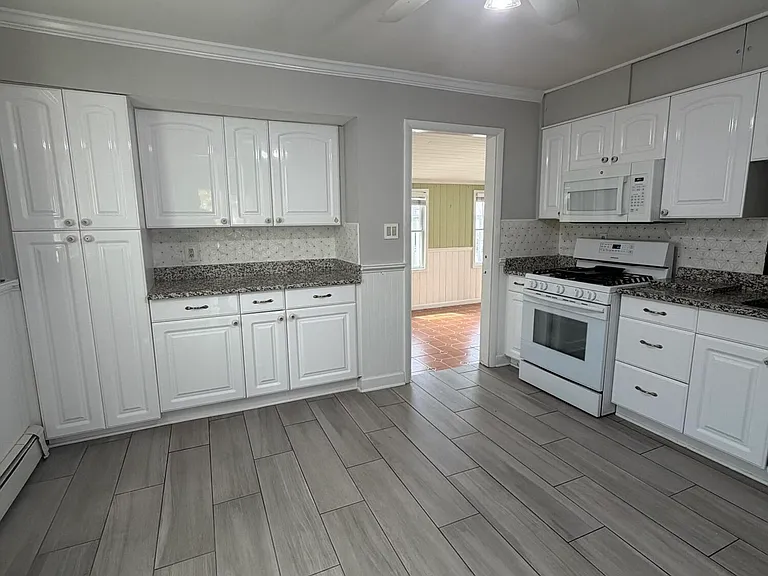 3104 Sunset Ave — Photo 8