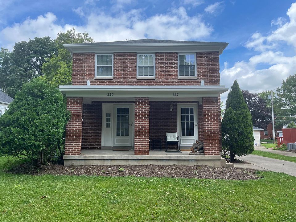 1st image of 225 Hadley Ave
