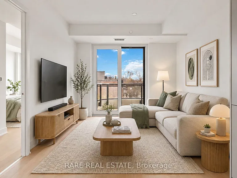 322 Dupont St #305 — Photo 1