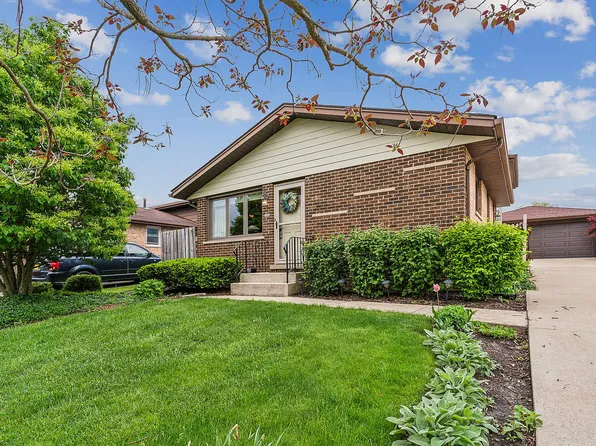 16808 Vicky Ln, Orland Hills, IL 60487