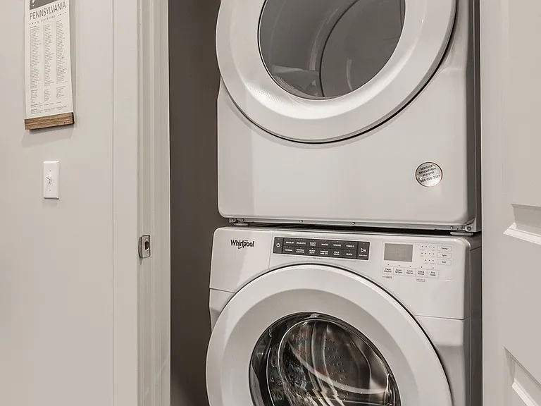 Arsenal 201 In-Unit Laundry