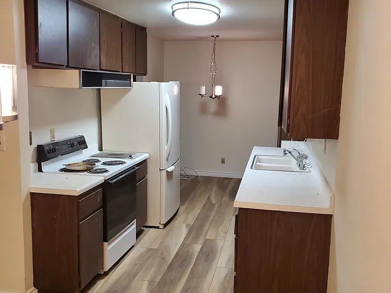 277 Pleasant St #215 — Photo 7
