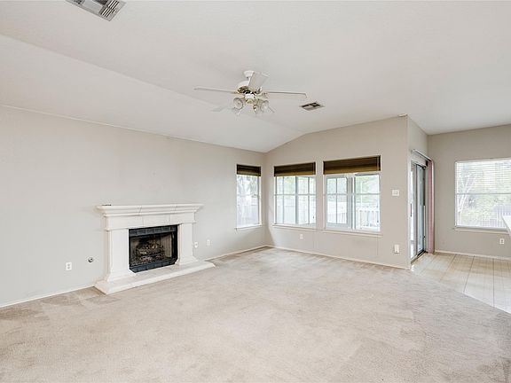 5th image of 1404 Wheatfall Ln
