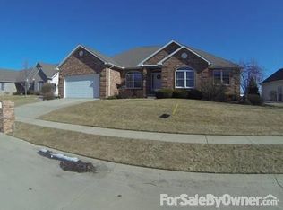 1388 W Masters Ln, Decatur, IL 62521