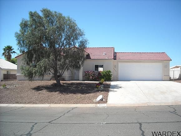 1st image of 4033 S Cassidy Dr