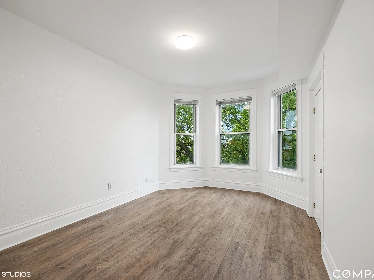 2 bed, $2,250 — Photo 3