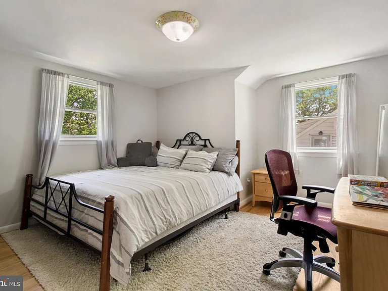 9504 Wadsworth Dr — Photo 26