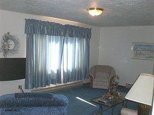 4th image of 466 Yellow Creek Dr