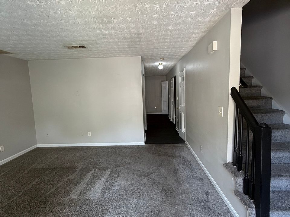 1st image of 1744 Bob White Ln SE
