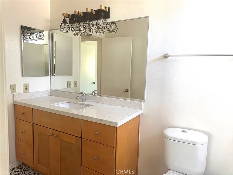 9362 Shadowood Dr #G — Photo 10