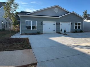 109 Brawley Villas Pl, Mooresville, NC 28117