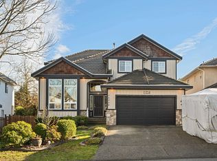 16958 80a Ave, Surrey, BC V4N 4Y7