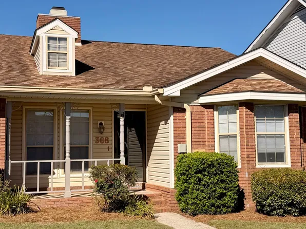 308 Williamsburg Ave, Warner Robins, GA 31088