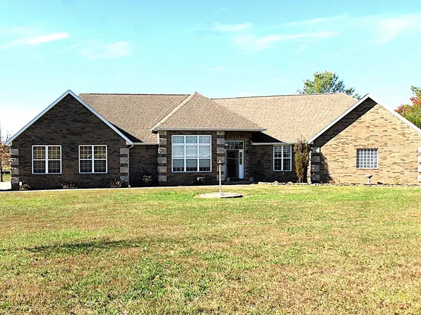 100 Harmony Lane, Sparta, MO 65753
