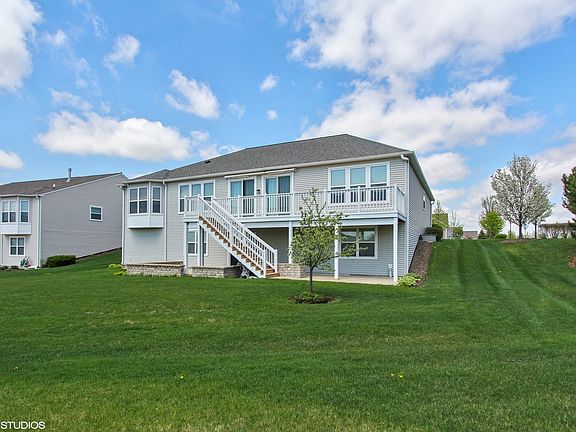 2nd image of 3627 Canton Cir