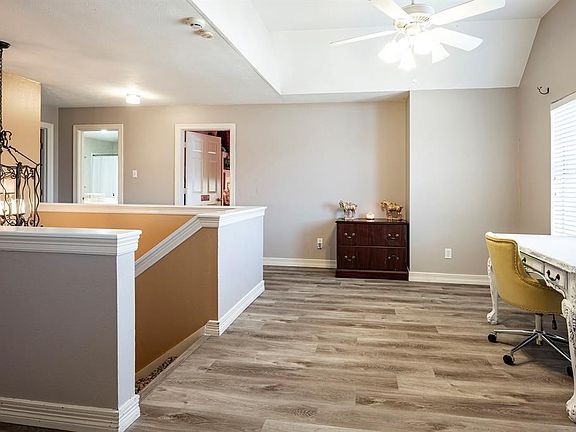 3rd image of 3307 Wendover Ct