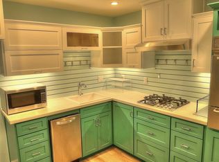 19162 Avenue Of The Oaks UNIT C, Santa Clarita, CA 91321