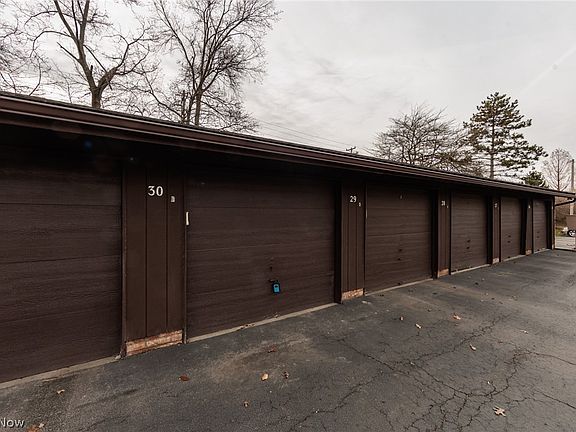 2nd image of 3265 Mayfield Rd APT 29