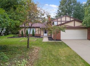 31970 Sedgefield Oval, Solon, OH 44139