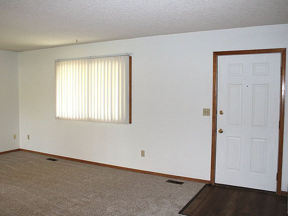 2nd image of 2407 Sunstone Dr