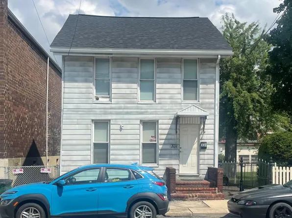 331 S 2nd St, Saint Clair, PA 17970