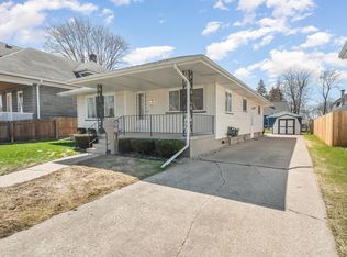 1402 S Warner St, Bay City, MI 48706