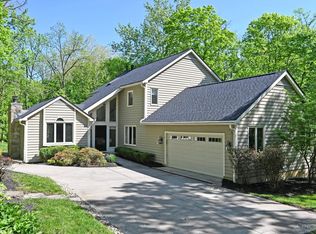 4170 Cornell Rd, Cincinnati, OH 45241