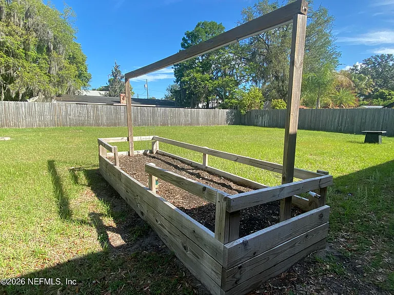104 Saint Elmo Rd — Photo 22