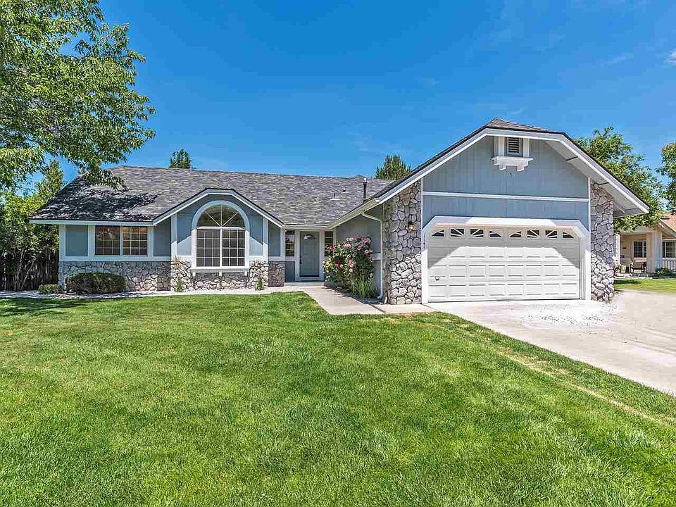 1st image of 1141 Wisteria Dr
