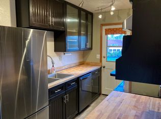 1351B Port Williams Rd, Sequim, WA 98382